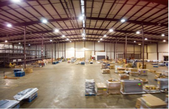 For Sale | 336,936 SF South Texas Industrial Facility: 516 W Live Oak St, Cuero, TX 77954